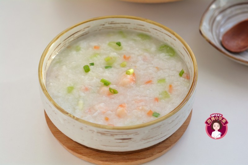 Shrimp and Vegetable Clay Pot Congee