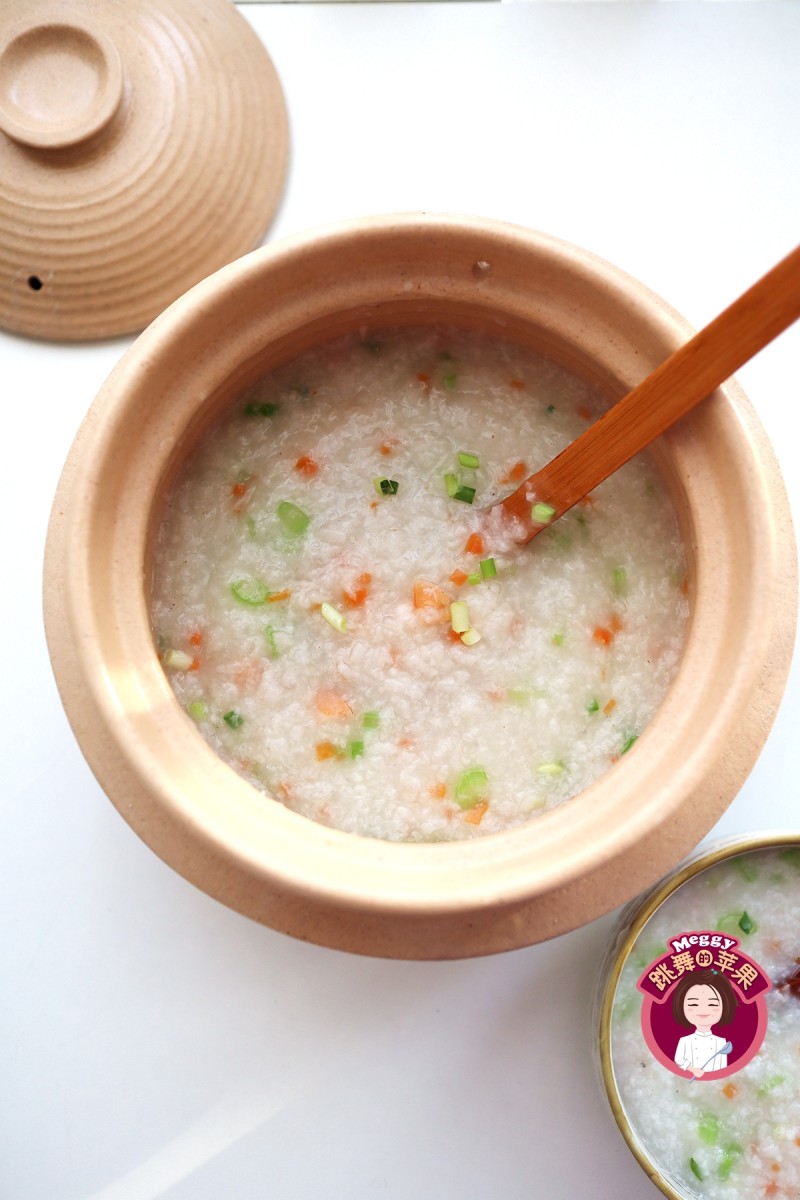 Shrimp and Vegetable Clay Pot Congee