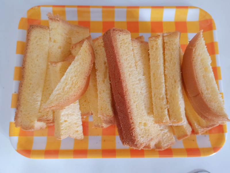 Garlic Toast Crisps Cooking Steps