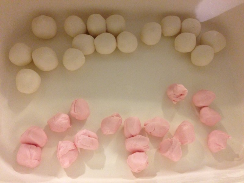 Detailed Steps for Cooking Cute Glutinous Rice Balls - Cat Paw Glutinous Rice Balls