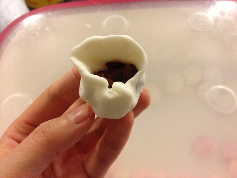 Detailed Steps for Cooking Cute Glutinous Rice Balls - Cat Paw Glutinous Rice Balls