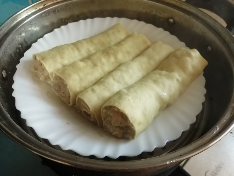 Steps for Making Northeastern Meat Rolls