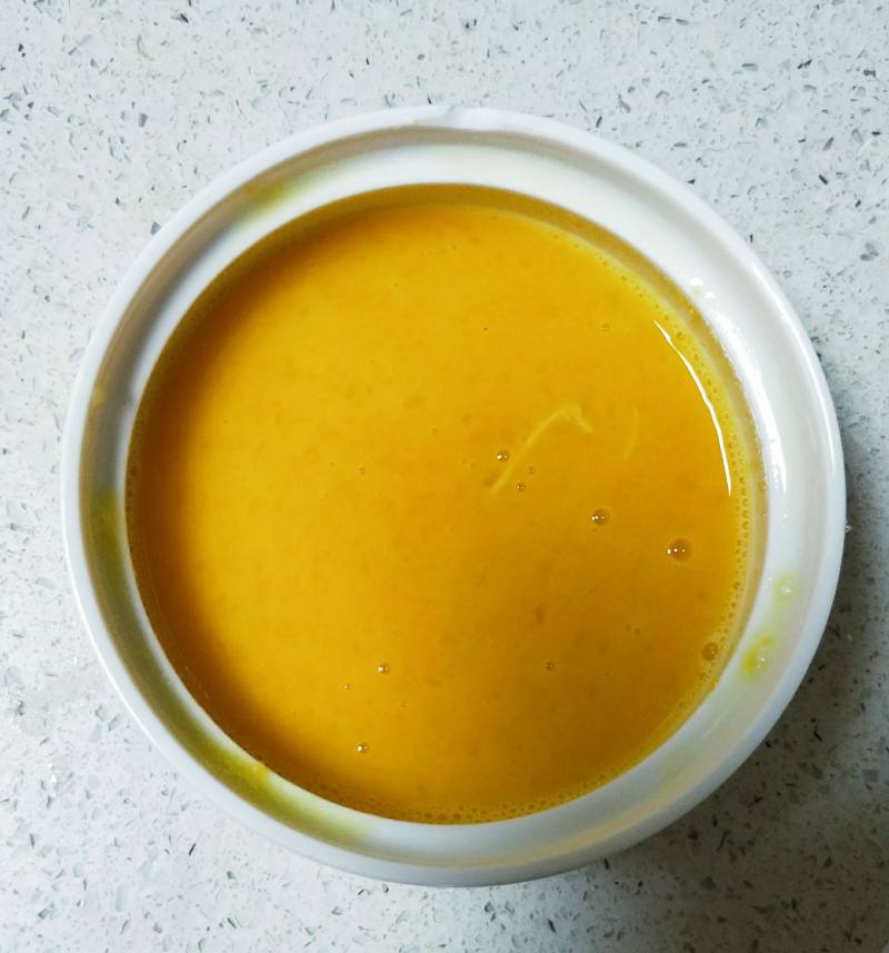 Steps for Making Pumpkin Steamed Egg