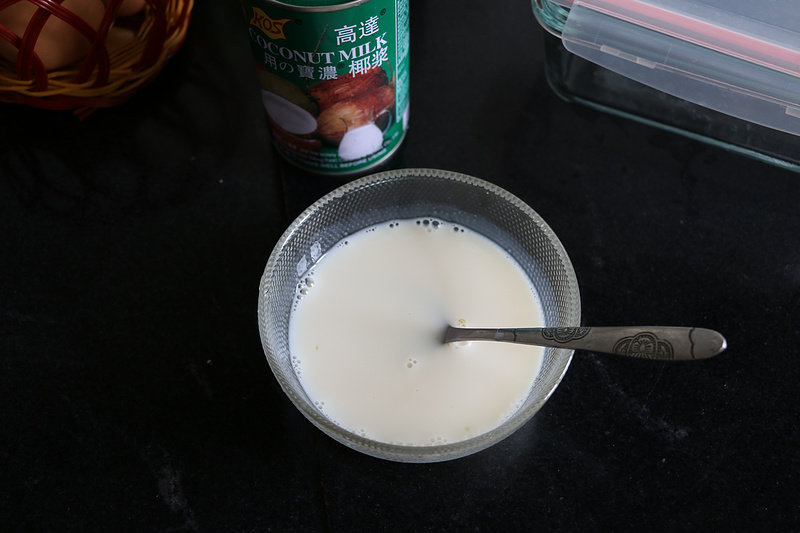 Steps to Make Coconut Milk Pudding