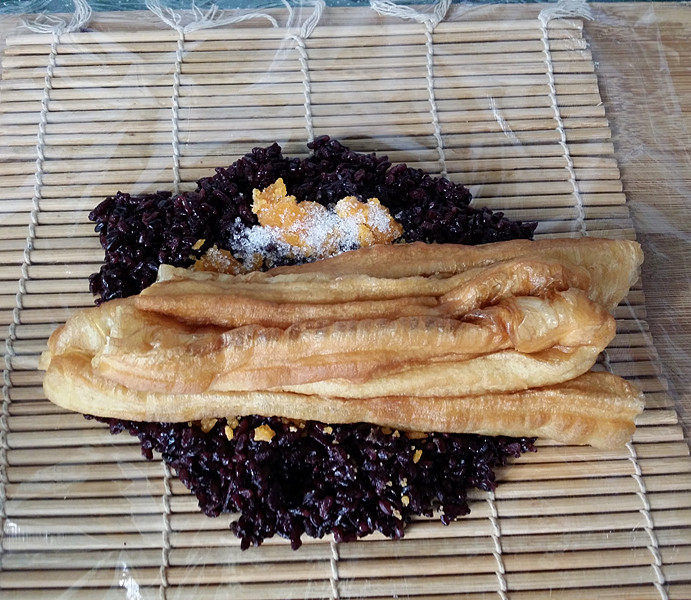 Step-by-step Cooking of Double Glutinous Rice Steamed Rice Bag with Fried Dough Sticks