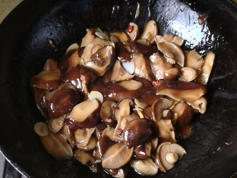 Steps for making Braised Shiitake Mushrooms