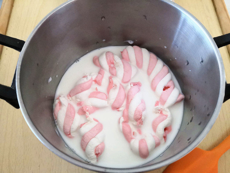 Steps to Make Cotton Candy Ice Cream