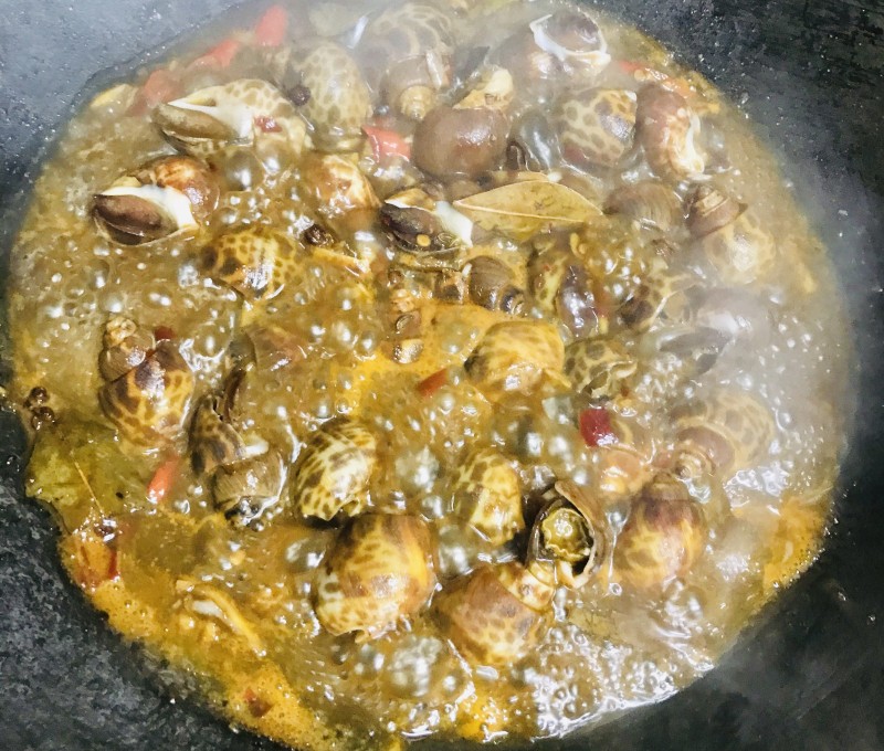 Steps for Cooking Red Wine Cooked Whelk