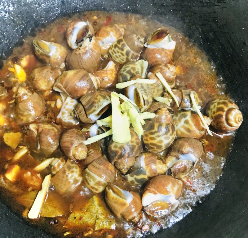 Steps for Cooking Red Wine Cooked Whelk