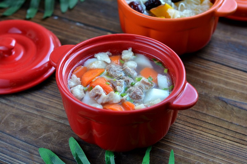 Sheep Meat, Yam and Carrot Soup