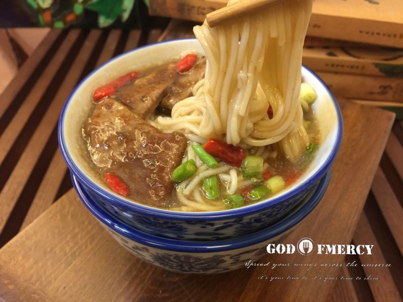 A bowl of Pig Liver and Goji Berry Noodles, a dish that nourishes blood and promotes blood circulation in women