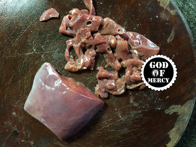 Detailed steps for cooking Pig Liver and Goji Berry Noodles