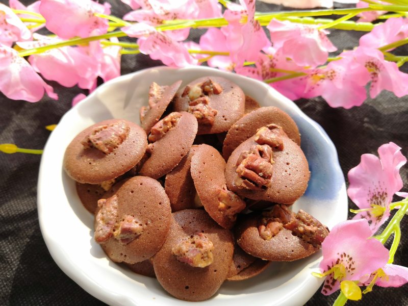 Chocolate and Pistachio Crisps Cooking Steps