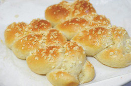 Steps to make Braided Cream Bread