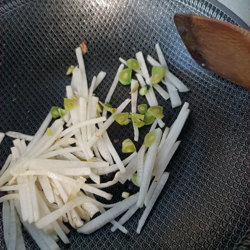 Stir-Fried White Radish with Pig Blood Step-by-Step