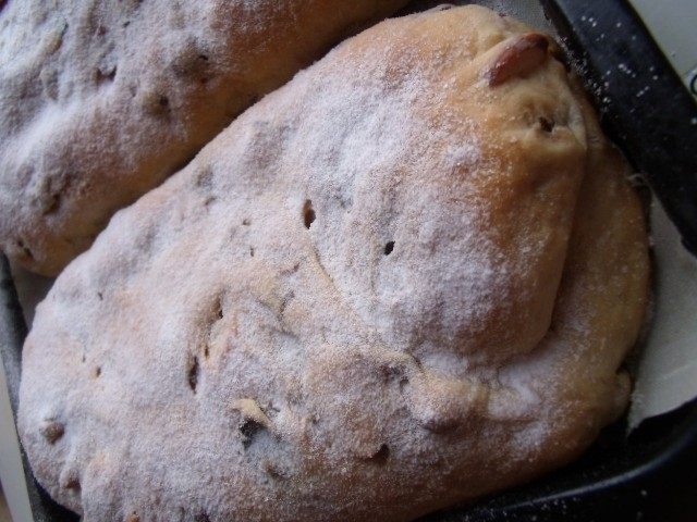 Steps to Make Stollen, the Christmas Bread That Has Been Popular in Europe for 300 Years