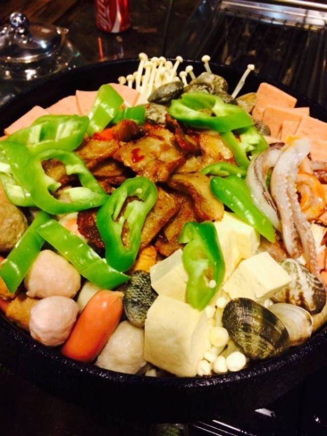 Steps to make Korean Army Stew