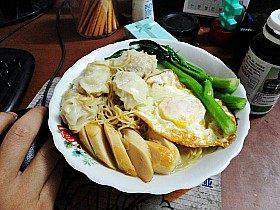 Nutritious Lunch - Wonton Shrimp Noodle Soup