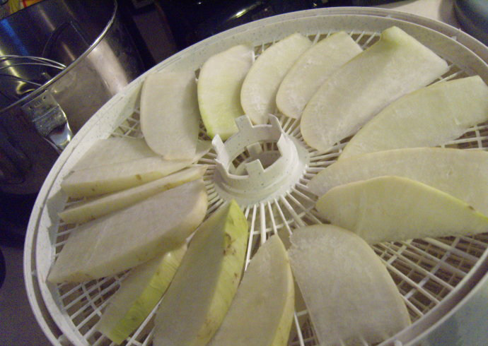 Steps for Making Homemade Spicy Radish Jerky