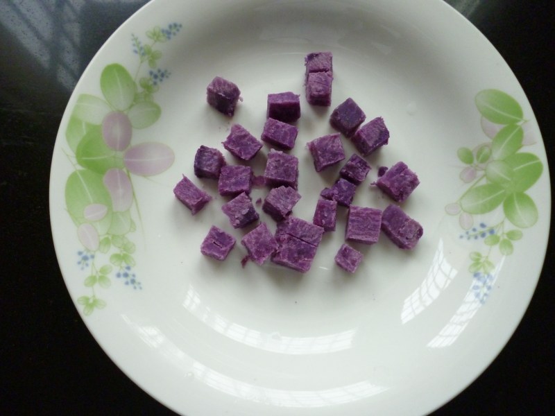 Simple and Delicious Snack - Purple Sweet Potato Yogurt Preparation Steps