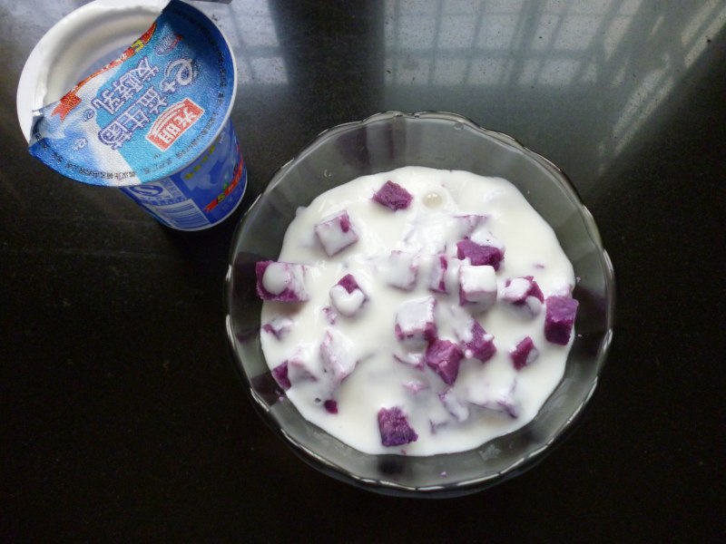 Simple and Delicious Snack - Purple Sweet Potato Yogurt Preparation Steps