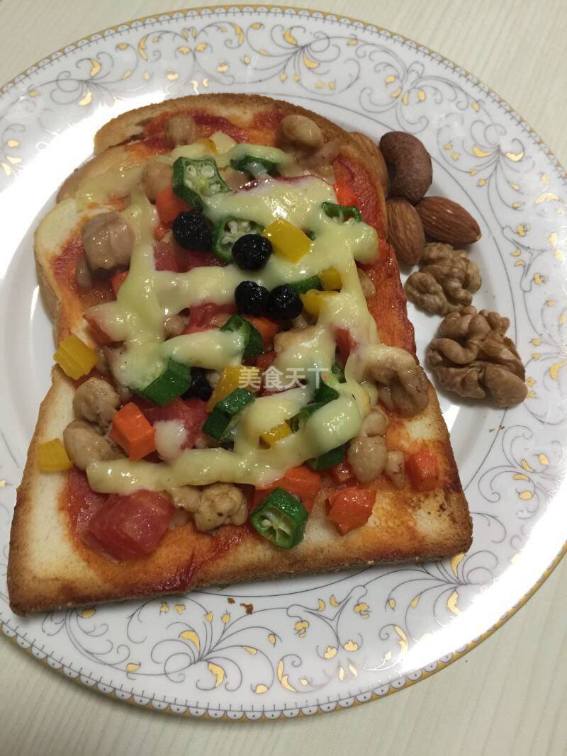 Steps for Making Air Fryer Toast Pizza