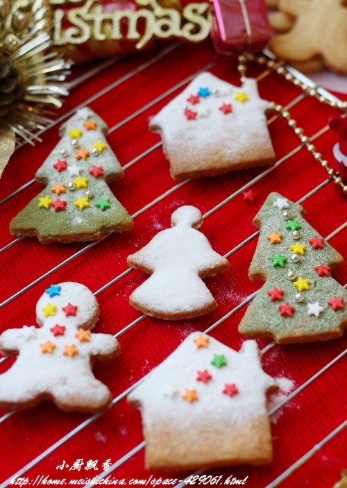 Make Healthy and Delicious Christmas Cookies Yourself