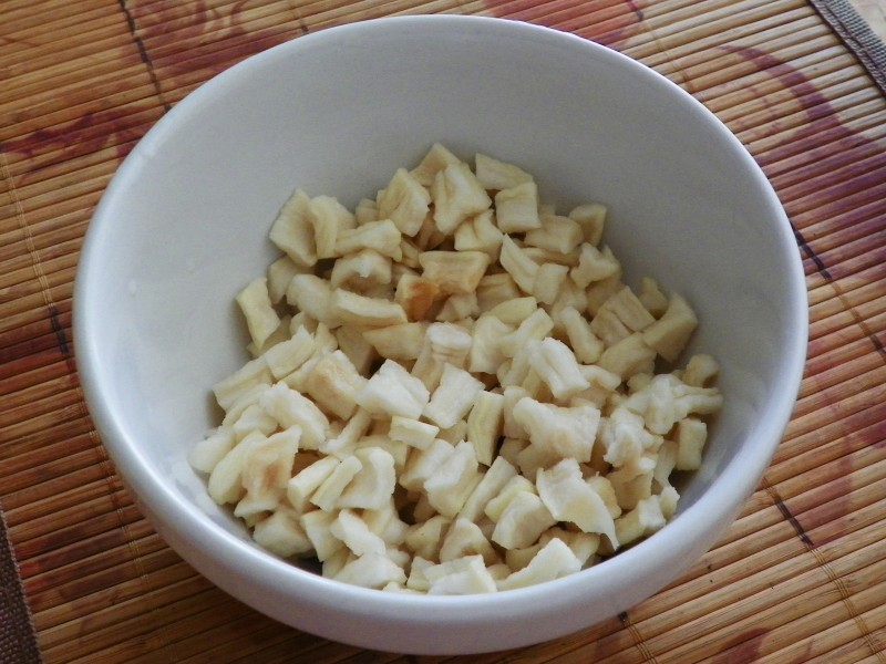 Steps for Making Spicy Stir-Fried Salty Radish with Green and Red Peppers