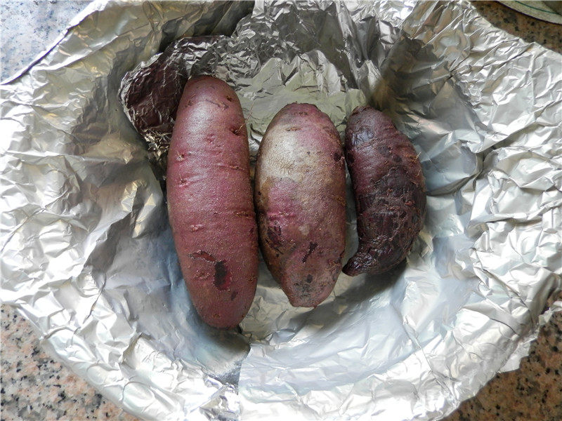 Hele Clay Pot Roasted Sweet Potato Cooking Steps