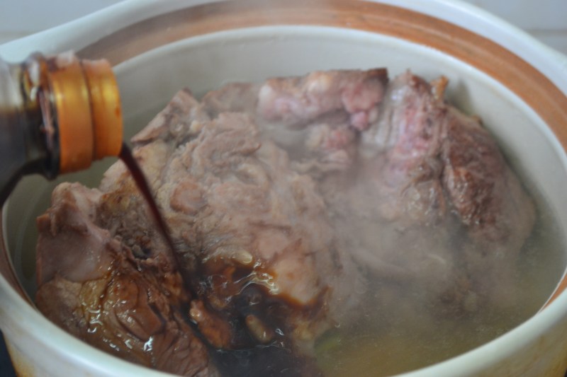 Steps for cooking Dongpo Pork