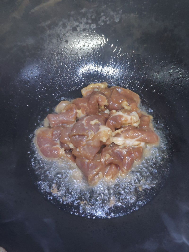 Steps for Stir-Fried Pork with Asparagus