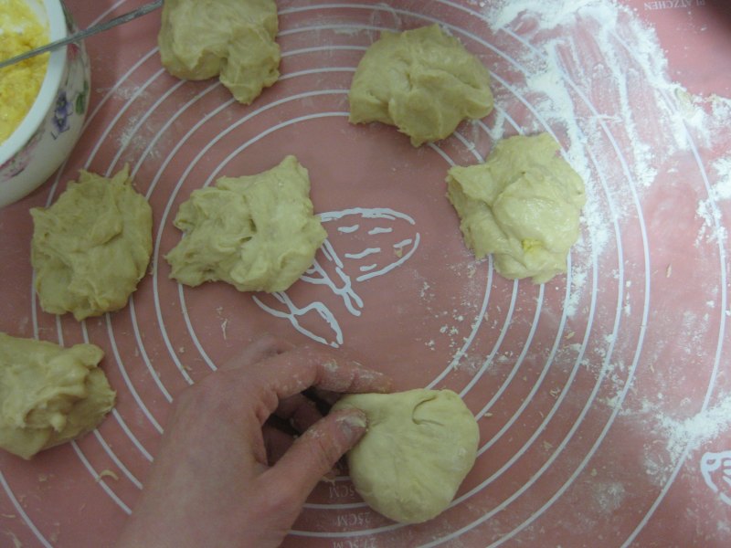 Steps for Making Potato Snack Buns