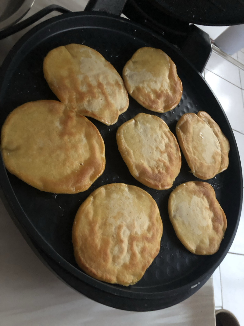 Steps for Fried Fragrant Sole Fish and Pan-fried Corn Cake