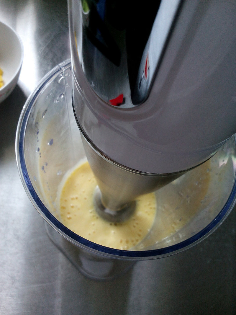 Step-by-Step Instructions for Kiwi Mango Semifreddo