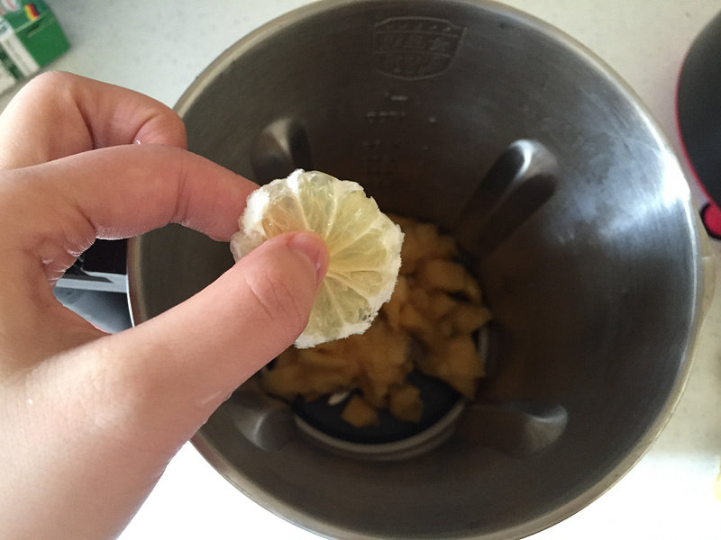 Steps to Make Mango Orange Milk