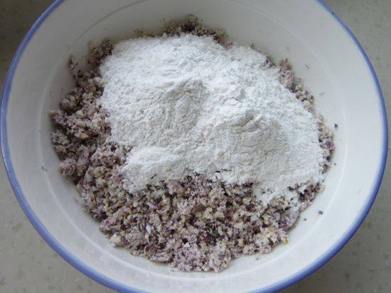 Steps for Making Purple Corn Pancakes in an Electric Skillet