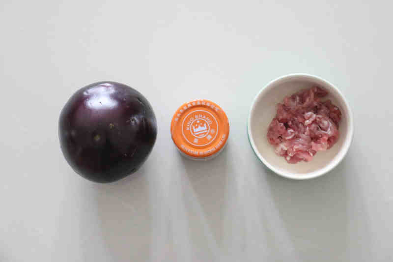 Steps for Making Sha Cha Minced Pork with Eggplant