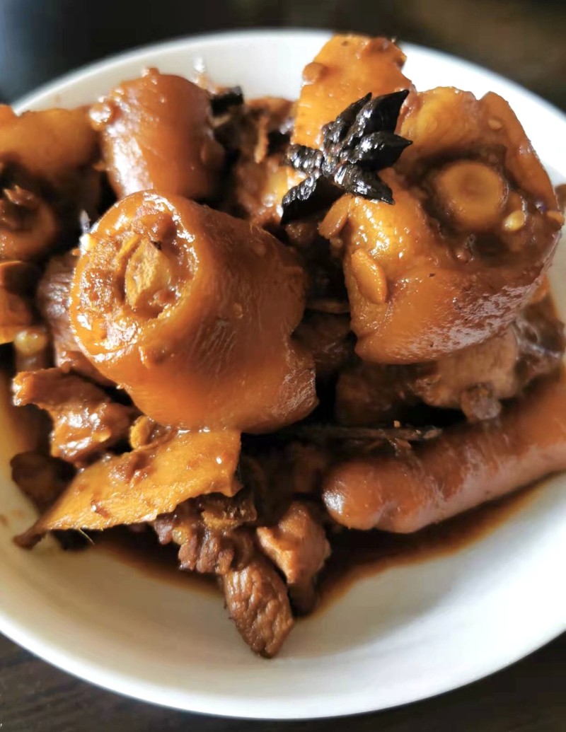 Steps to Make Braised Pig Tail