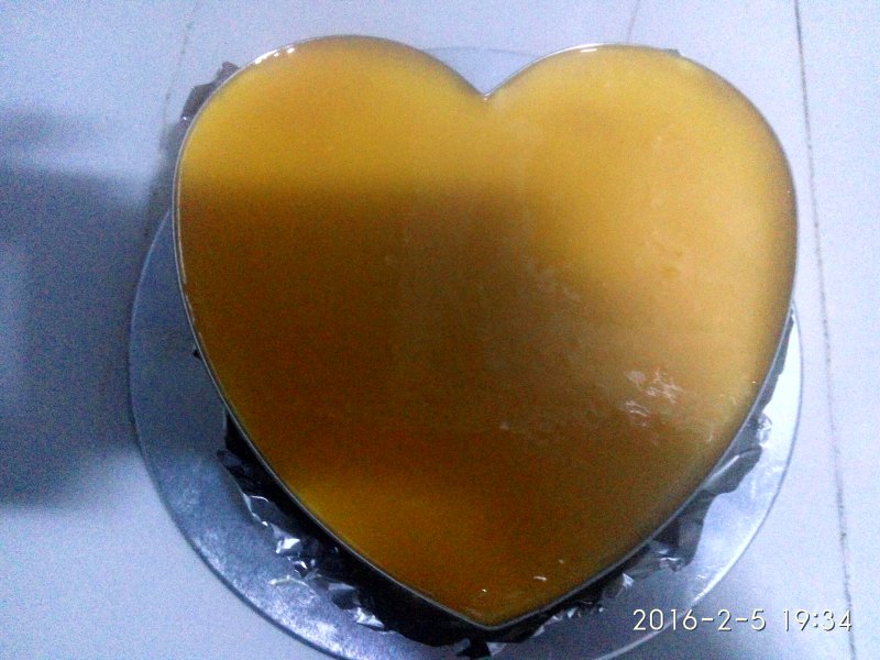 Step-by-step process of making Mango Mousse Cake