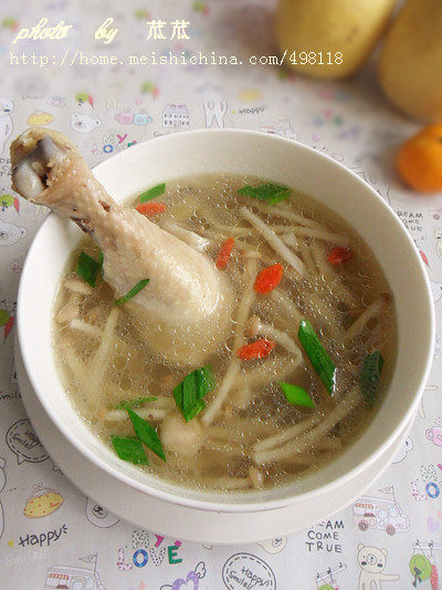 【Winter Health Recipe from Commoners】Chicken Leg Mushroom Soup