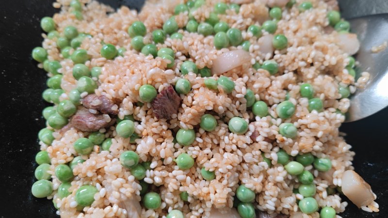 Steps for Cooking Salty Rice with Sichuan Flavor