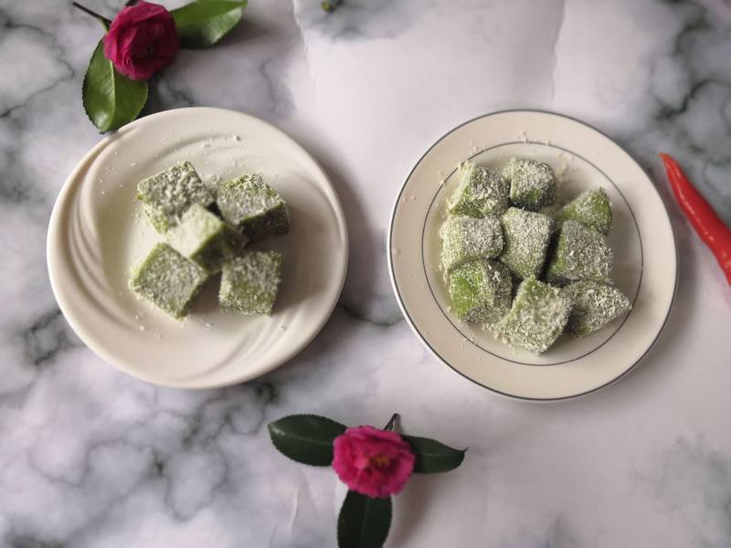 Steps to Make Matcha Milk Squares