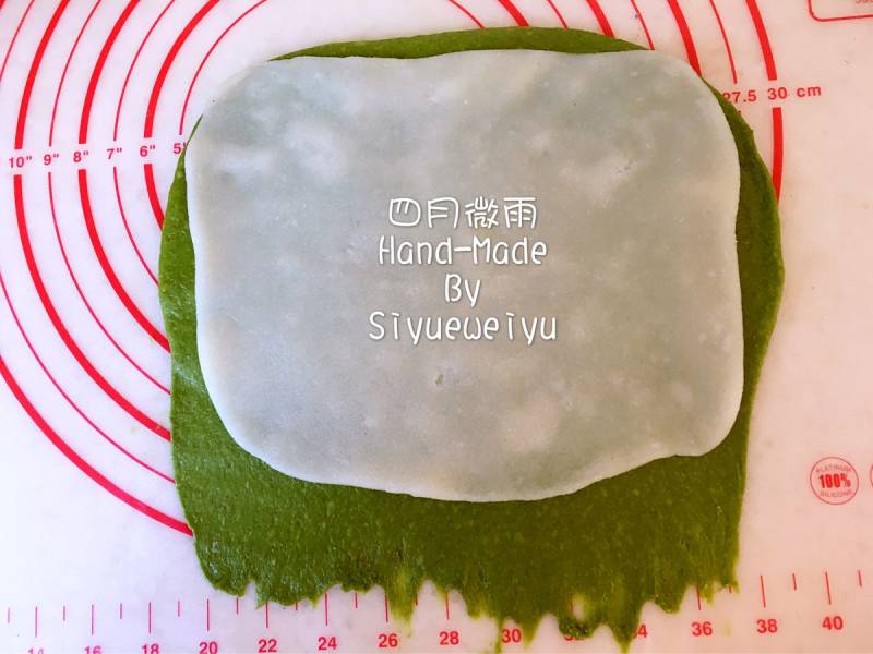 Steps for Making Matcha Mochi Soft European Bread