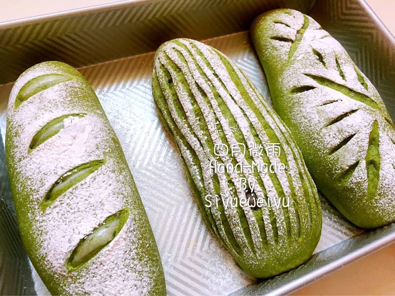 Steps for Making Matcha Mochi Soft European Bread