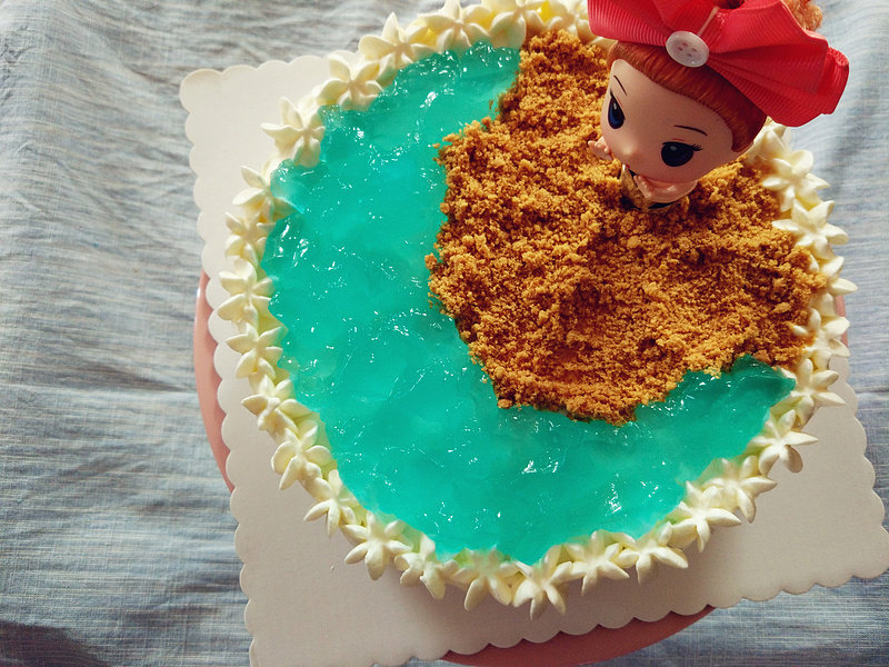 Barbie Mermaid Cake Making Steps