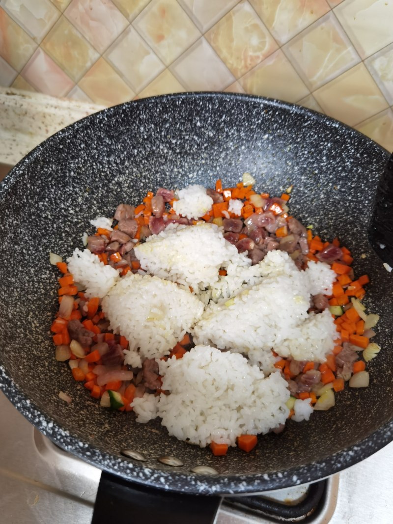 Steps for Making Beef Fried Rice