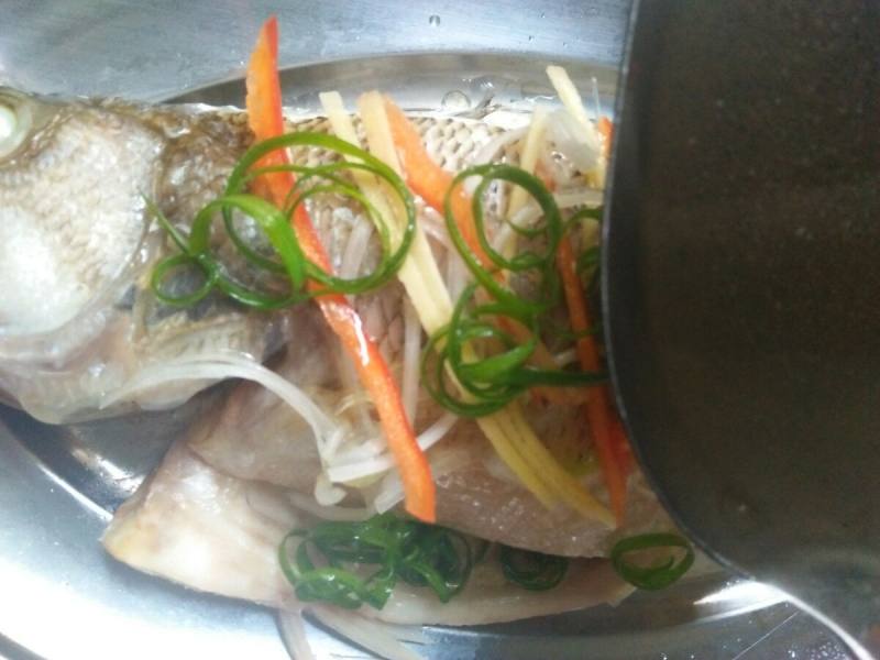 【Guangdong】Steamed Fish Cantonese Style Step by Step