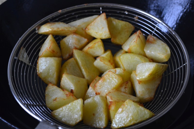 Steps to Make Sweet and Sour Potatoes