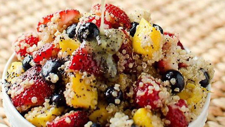 This Quinoa Fruit Salad Helps Me Stay Slim and It's Delicious! Quinoa Fruit Salad Cooking Steps
