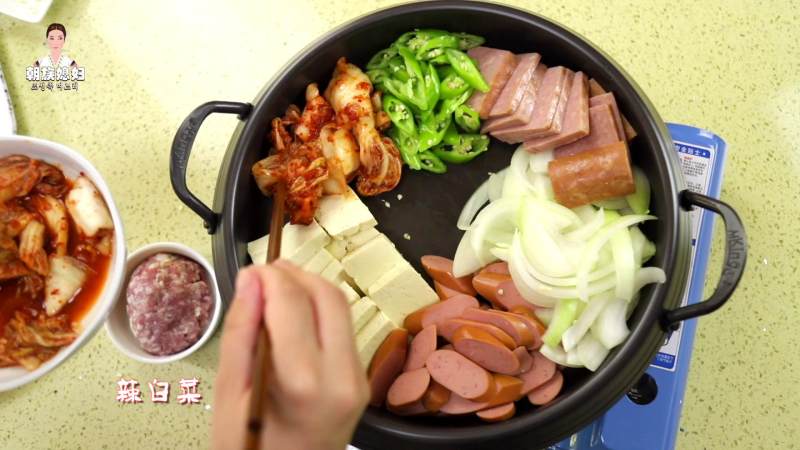 Steps to make Korean Army Stew